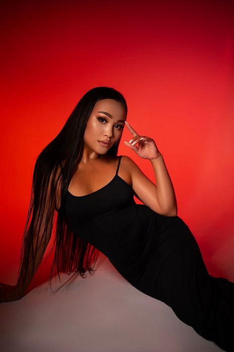 Куртизанки для клиентов с высокими требованиями в Туле: Искусство интимного досуга